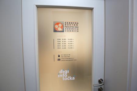 Otvoritev DIGI info točke v prostorih OOZ Cerknica 22 Foto Ljubo Vukelič